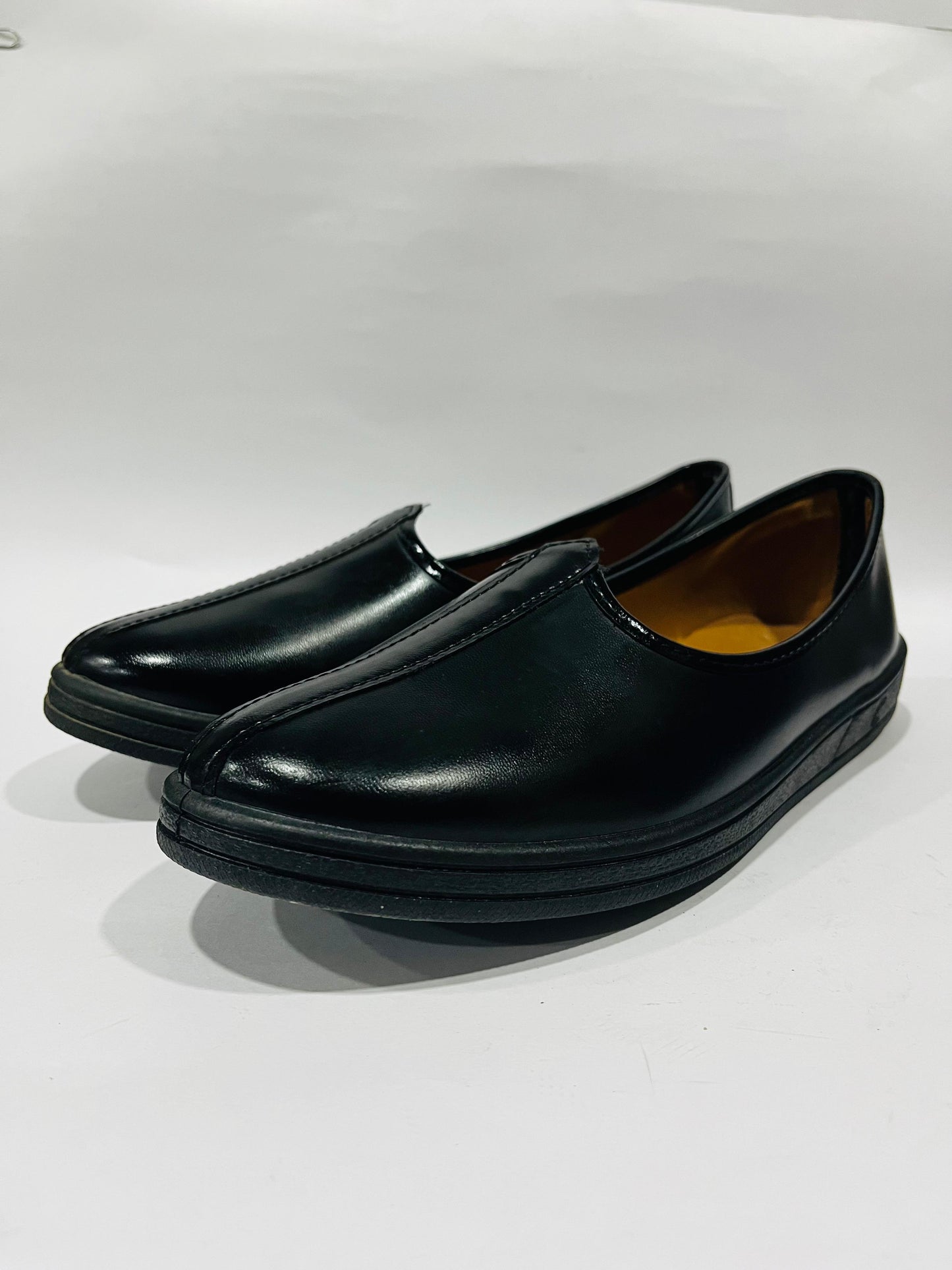 All Seasonal Black Mojdi