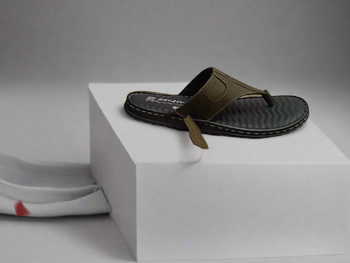 RED CHIEF RC 912 BROWN MENS V-BELT CHAPPAL