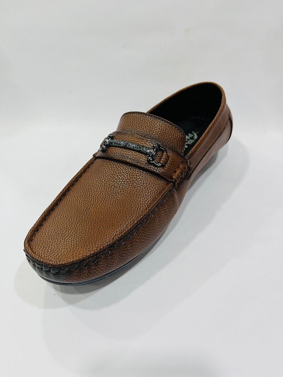 Black panther loafer