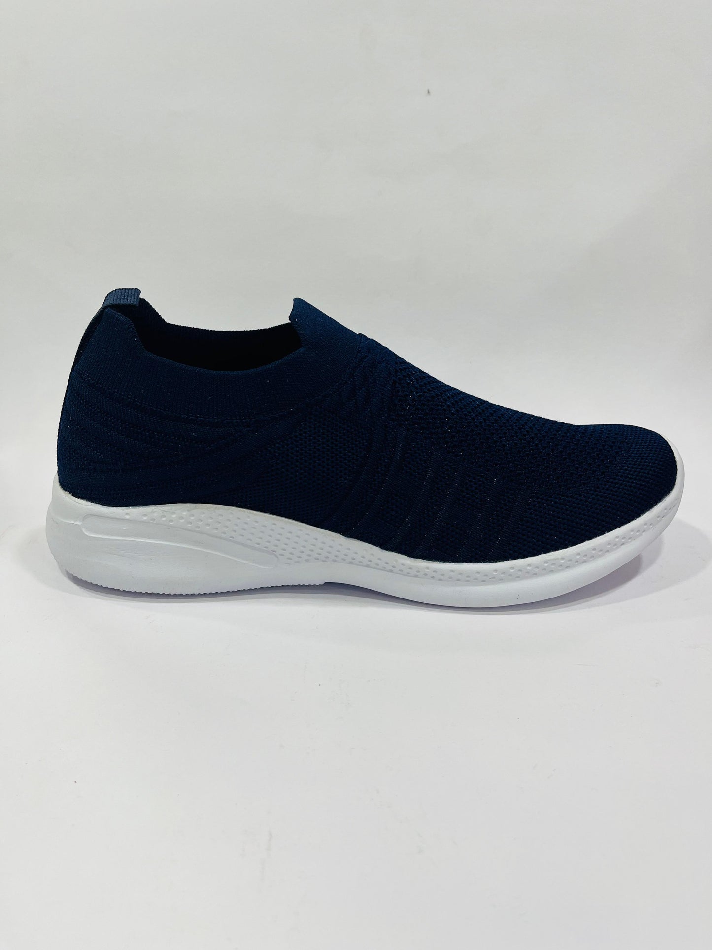 Adma shoe vega 4