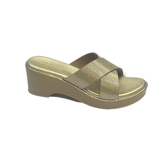 Women sober light wear fancy  heel ethnic wear wedding comfort chappal DS 10065 L-226