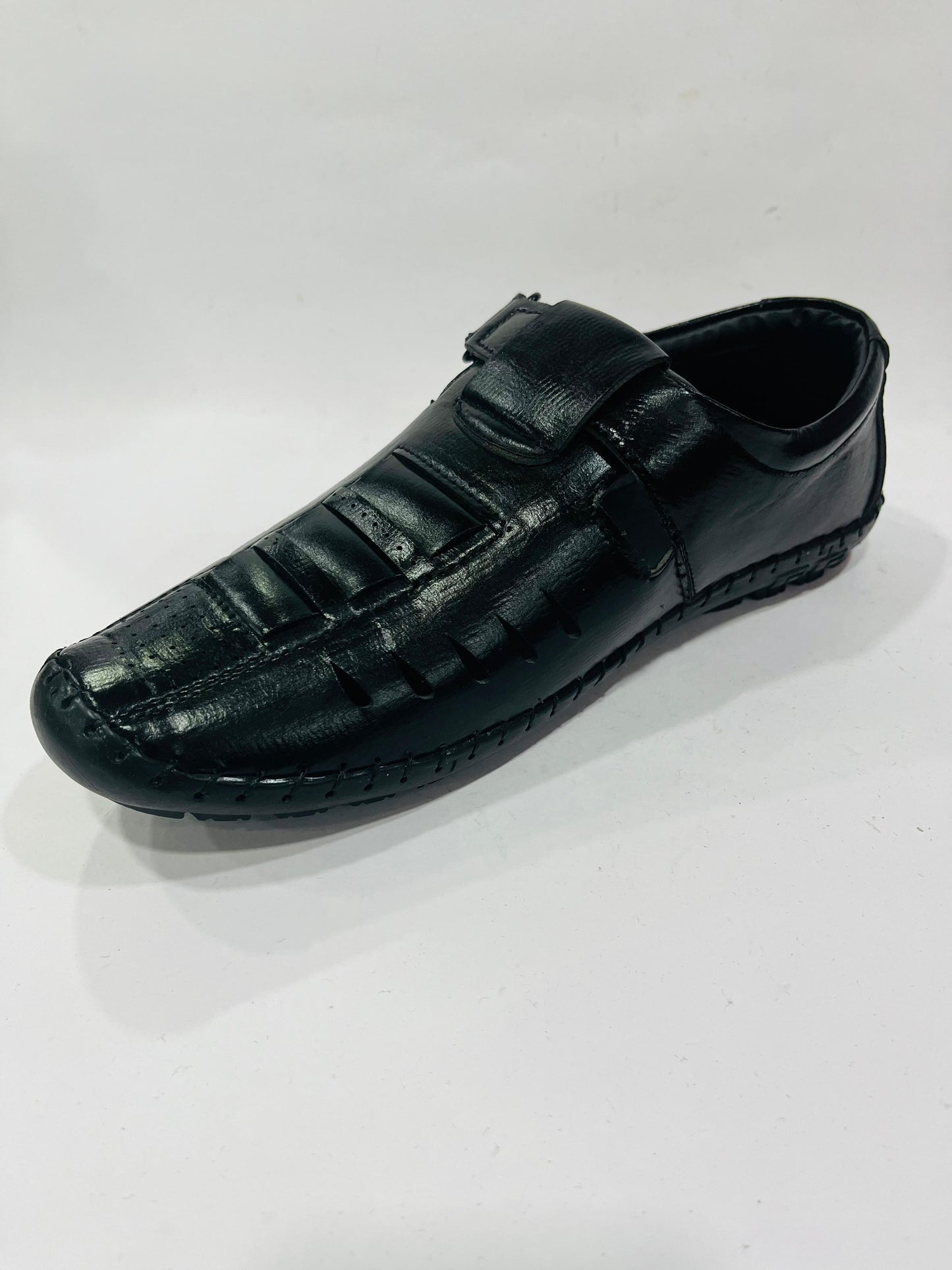Leaf Mens sandals