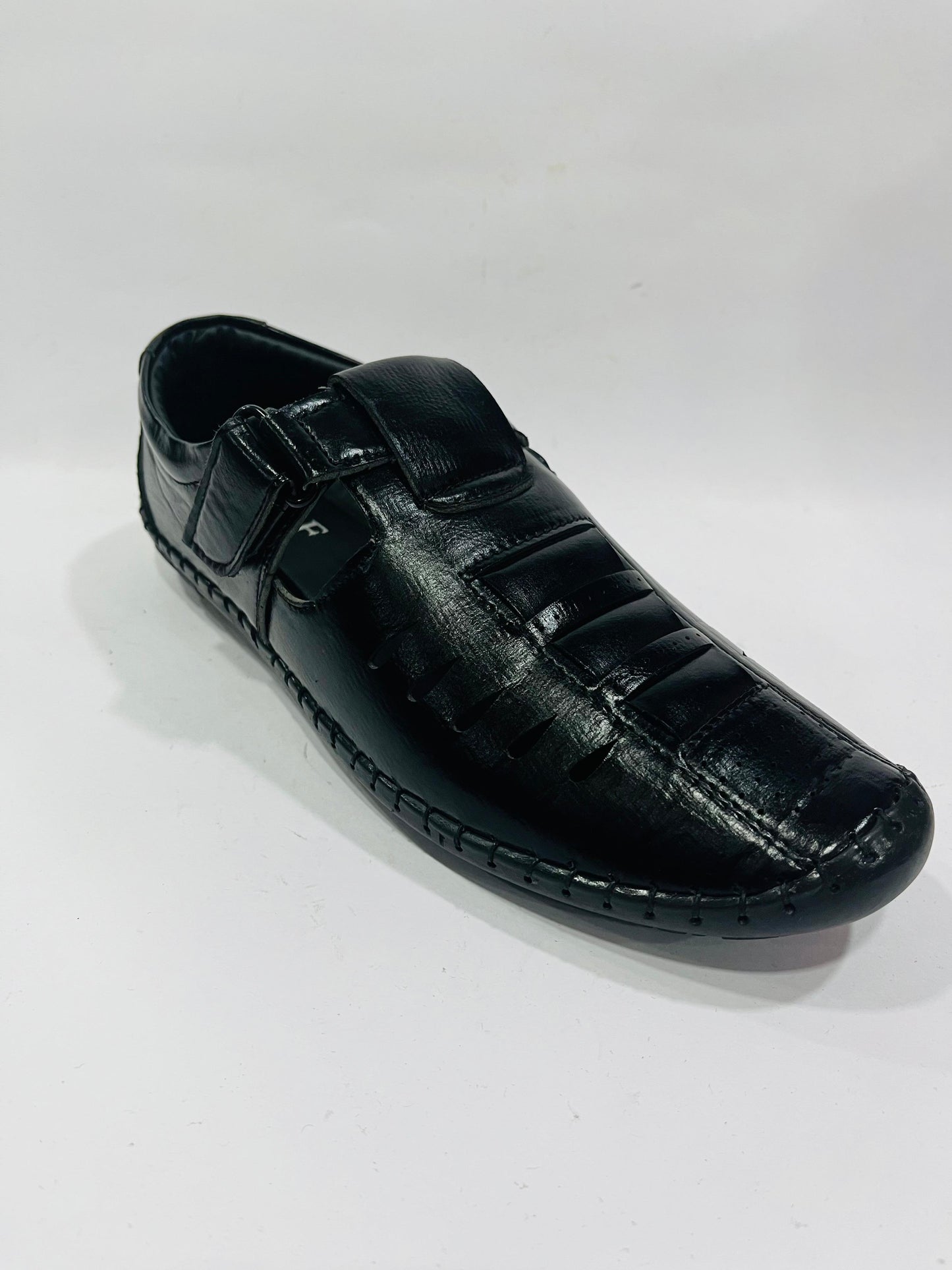 Leaf Mens sandals