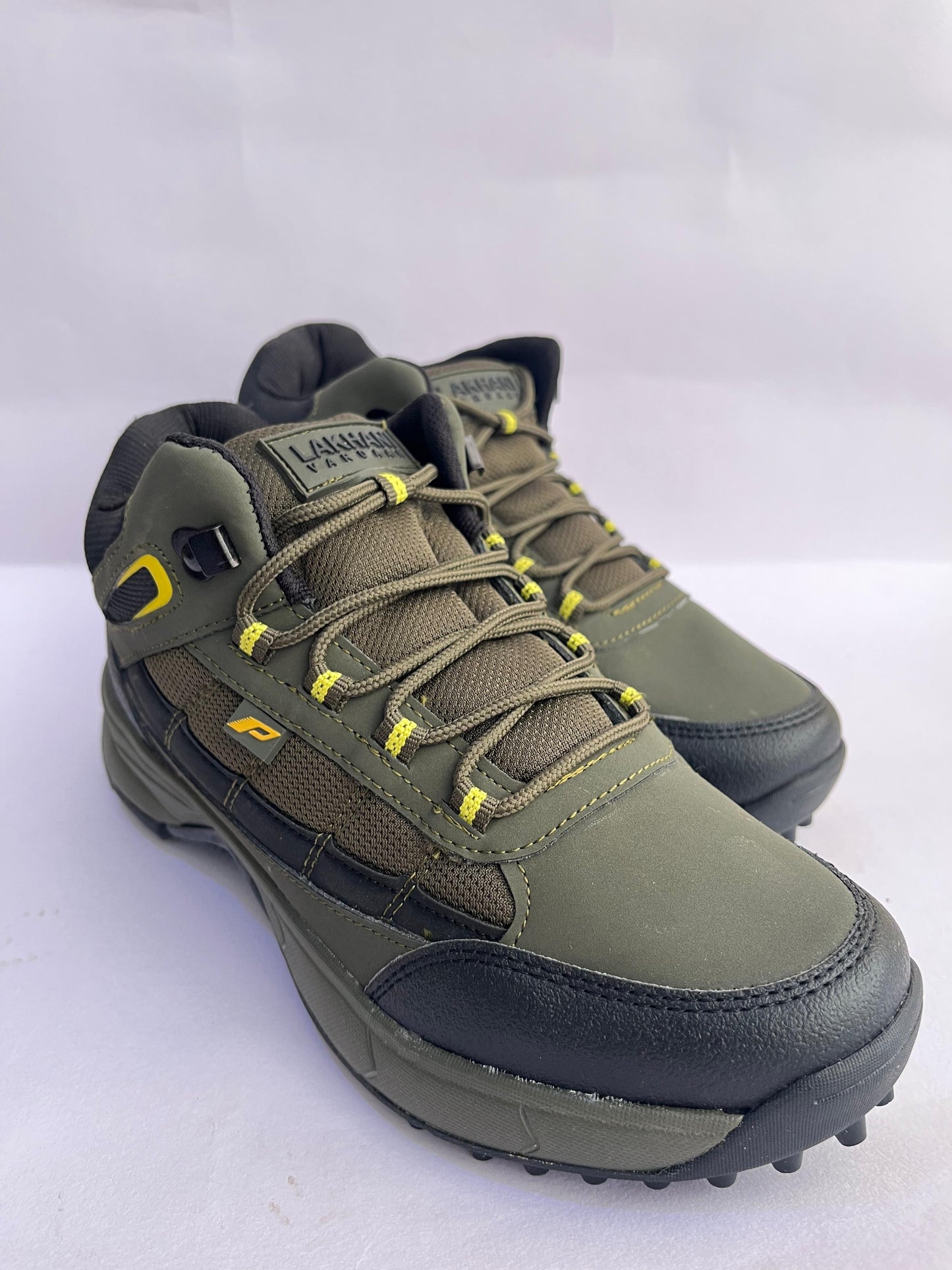 Lakhani Woods-2 Men's Sports Shoes | Olive | Buy Online India